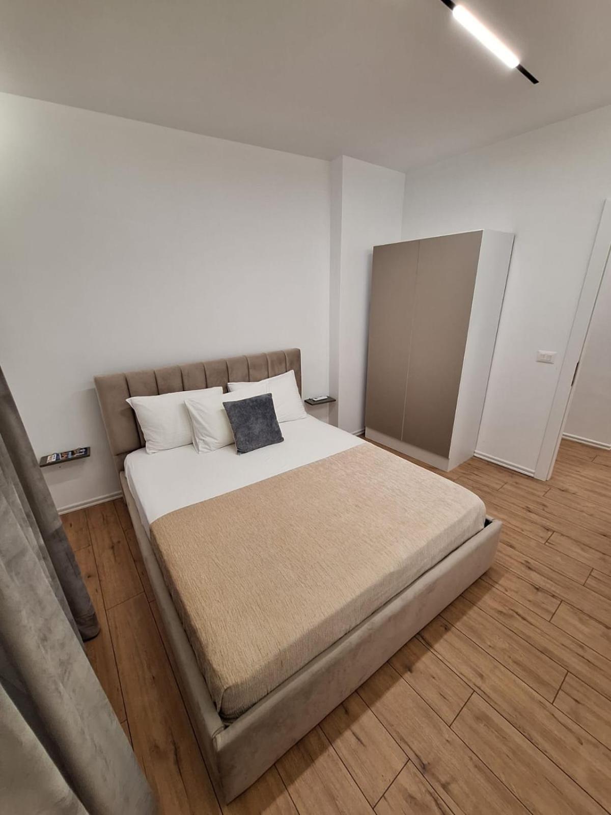 Enea Apartments 2 Tirana Eksteriør billede
